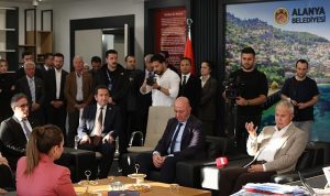 Alanya’da Güç Birliği: Büyükşehir Başkan Vekili Özdemir’in Ziyaret ve Strateji Değerlendirmesi