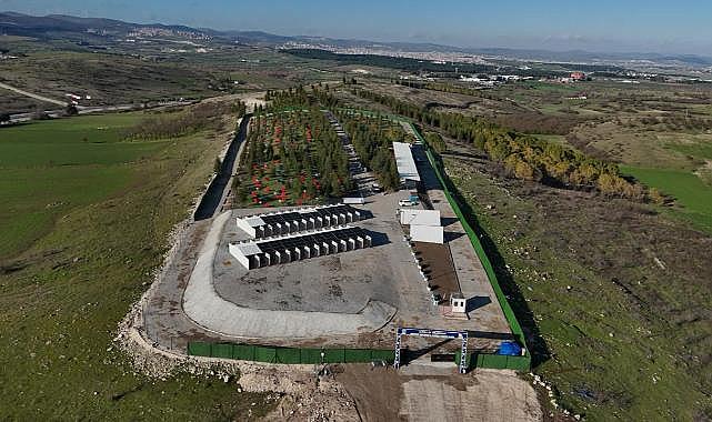 ALTIEYLÜL HAYVAN BARINAĞI TÜM BİRİMLERİYLE FAALİYETE GEÇTİ