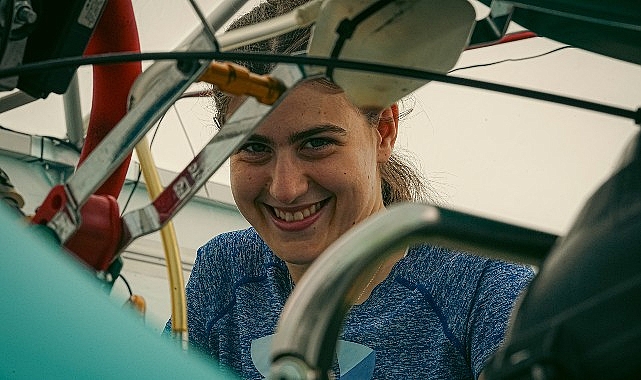 Ayşe Çebi’nin Karting Şampiyonasında Yükselişi: 2025 Türkiye Karting Şampiyonasında Rekorlar ve Başarılar
