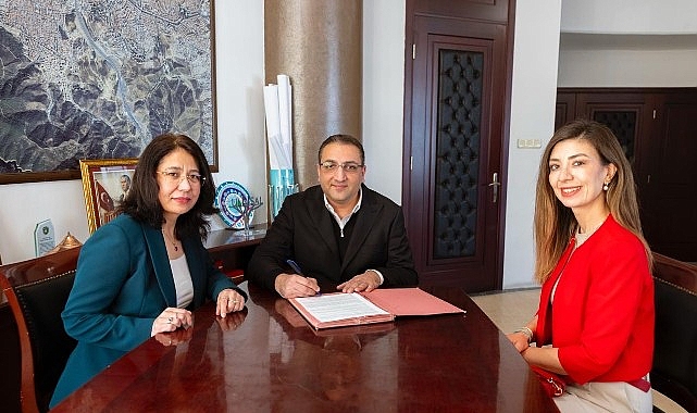 Balçova Belediyesi ile Ziraat Bankası Arasında 100 Bin TL Promosyon Anlaşması