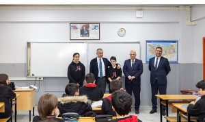 Berat Ege Sarı’nın Seçim Vaadinin Heyecanıyla Öğrencilere Sürpriz Ziyaret