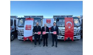 Burhaniye Belediyesi’ne Türkiye Belediyeler Birliği Desteğiyle Yol Süpürme Aracı Hibe Edildi