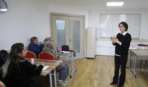Çankaya Evleriyle Mahallede Sanat ve Meslek Edindirme Kursları Yeniden Başladı