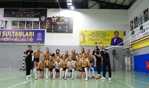 Didim Belediyespor Kadın Voleybol Takımı 7. Grupta Gelişim Koleji’ni 3-1 Yenerek Moral Kazandı