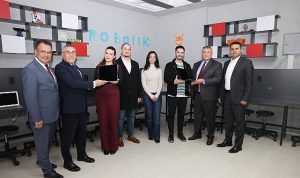 Gaziemir’de Okullara Doğru: Atıl Bilgisayarlar Öğrencilere Ulaşıyor
