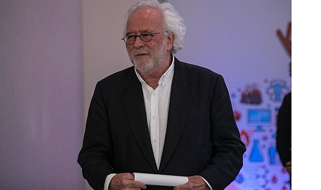 H3N2 Mevsiminde Değişime Uğrayan Varyant ve Aşılama: Türkiye İçin Güncel Değerlendirme