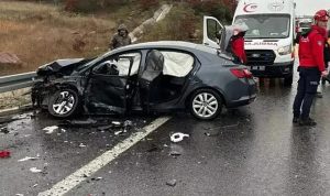 İstanbul-İzmir Otoyolu Balıkesir kesiminde zincirleme kaza: 1 ölü, 10 yaralı