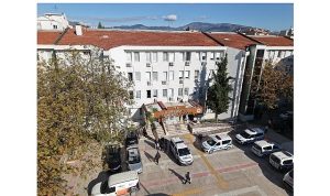 Karşıyaka Adliyesi için Yeni Adımlar: 27 Bin Metrekarelik Kampüsle Tek Noktada Hizmet