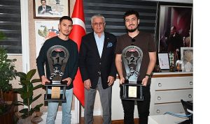 Kemer’de Enduro Başarıları: Genç Yetenekler ve Belediye Desteği