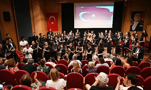 Nesilden Nesile Kalpten Kalbe İyilik: Antalya’da 150 Kişilik Dev Orkestra Şenliği