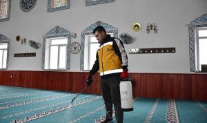 Balıkesir’de Ramazan’a Gül Kokulu Dokunuş! Camiler Baştan Aşağı Yenilendi