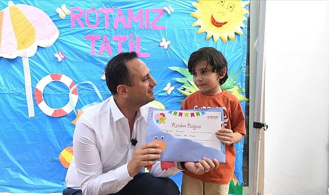 Bornova’da Yarıyıl Tatili Sanatla Dolu: Tiyatro ve Film Kulübü Etkinlikleri