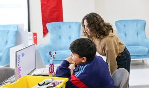 Buca’da Robotik Kodlama Atölyeleriyle 9-14 Yaş Grubu İçin Dijital Beceri Yolculuğu