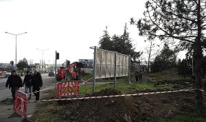 D-100 ve Özgürlük Caddesi Kavşağı İçin Protokol Sonrası Başlayan İnşa: Sinyalizasyon ve Altyapı Yenileniyor