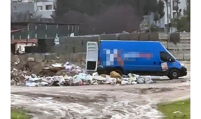 Doğaya Zarar Veren Kaçak Moloz Dökümüne Karşı Belediye Sert Tedbirler Uyguluyor