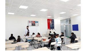 Güz Dönemi İngilizce Eğitimleri: Aydın’daki Her Yaştan Katılımcıya Ücretsiz Fırsat