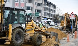 Istasyon Caddesi’nde Yeni Kanalizasyon Hattıyla Kentte Altyapı Yatırımları Sürüyor