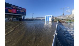 İzmir Körfezi’nde Fırtına Sonrası Kordon’da Yaşam ve Güvenlik Önlemleri