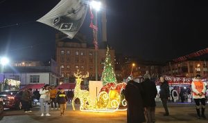 Kadın Emeğiyle Yeni Yıla Işık Tutan Pazar: Fatih Stadı’nda Kadınların Üretimi ve Dayanışması