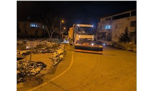 Kocaeli Büyükşehir Ekipleri Yeni Yıla Görev Başında Güvenli Bir Başlangıç İçin Çalıştı
