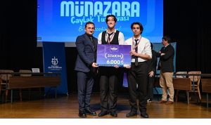 Kocaeli’de Liseler Arası Münazara Çaylak Turnuvası Finali ve Ödül Töreni