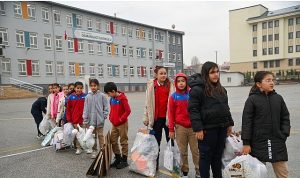 Okullar Sıfır Atık İçin Yarışıyor: Öğrenciler Atık Toplama Ödüllerle Motive Ediliyor