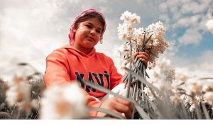 Turan Mahallesi Nergis ve Kuru Çiçek Festivali Bu Yıl İkinci Gününe Devam Ediyor