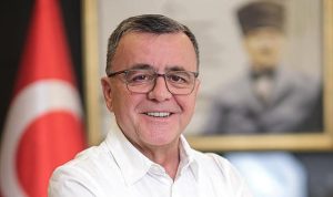 ALTIEYLÜL’DE BAYRAM ÖNCESİ TEMİZLİK SEFERBERLİĞİ