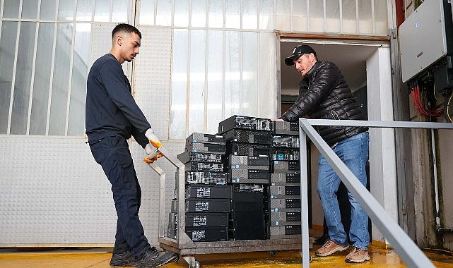 Buca Belediyesi: Elektronik Atıklarla Geri Dönüşümde Yeni Adım