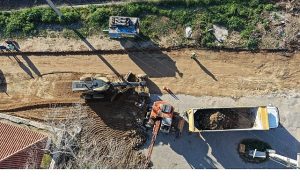 Efeler Kemer Mahallesi Turgut Özal Bulvarı’nda Yol Yapım ve Bakım Çalışmaları Başladı