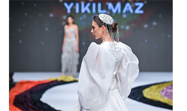 Gelinlik Tasarım Yarışmasıyla Genç Tasarımcıların Podyum Serüveni: Öztürk Yıkılmaz’ın IF Wedding Fashion İzmir Prestiji