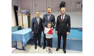 Gölcük’te Karne Heyecanı ve Tiyatro Şenliği Daveti