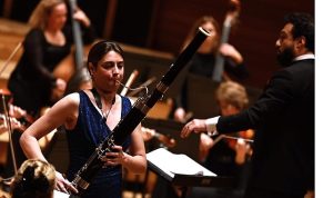 İzmir’de Yükselen Müzik Ziyafeti: Sophie Dervaux’un Fagot Performansı ve İZDSO Konseri