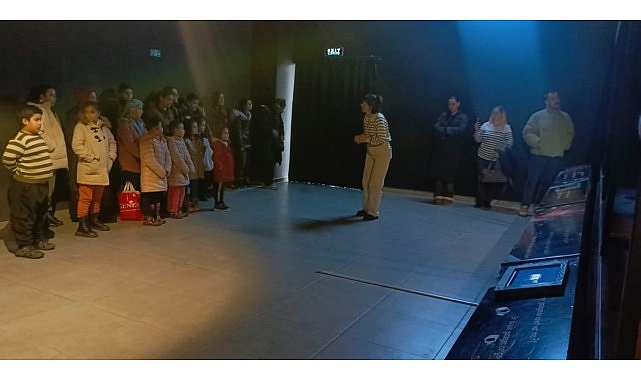 Karneni Getir, Kampüs Ücretsiz Gez: Çiğli’de Sömestr Bilim Yolculuğu