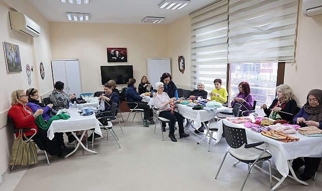 Konak Belediyesi Örgü Sınıfı Üyelerinin İyilik Dalgası Doğu ve Güneydoğu Anadolu’nun Çocuklarına Ulaşıyor