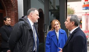 Pál Sokağı Çocukları İlhamıyla Barabás Heykeli Beyoğlu’nda Ziyaret Edildi: Kültür Yılı İş Birliğiyle Anlamlı Bir Anma