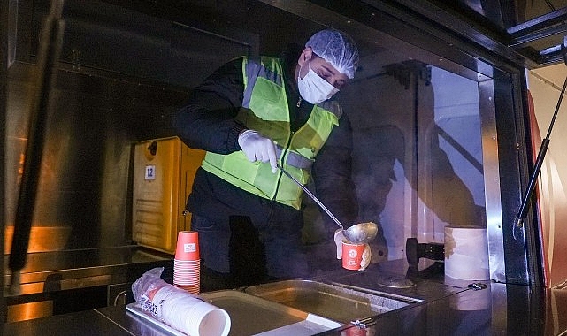 Soğuk Havada Sıcak Çorba: Maltepe’de İkram Zaferi