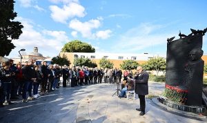 Uğur Mumcu Anması Efes Selçuk’ta: Işığın Yolundan Sola Satırlarla Anılan Aydın