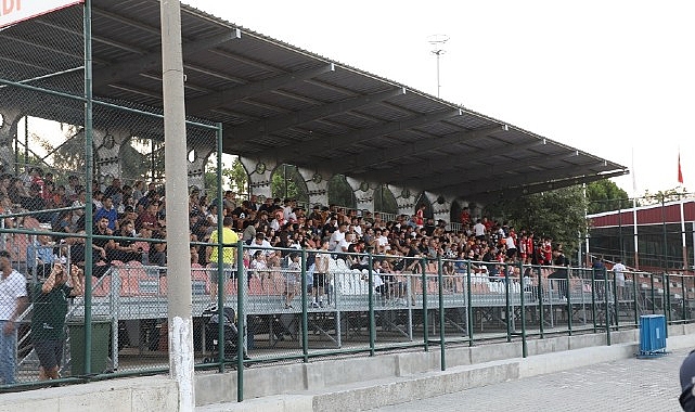1957 Menderes Spor Kulübü Şampiyonu: Kutlamalar ve Teşekkürler