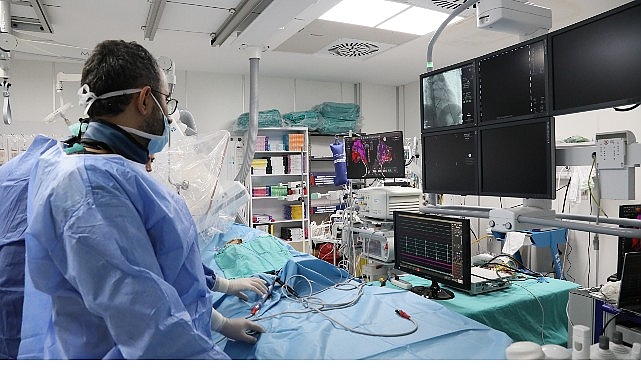 3D Elektroanatomik Haritalama Sistemiyle Kardiyoloji Teknolojisinde Yeni Bir Dönem İzmir Bakırçay Üniversitesinde