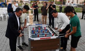 ALTIEYLÜL’DE KIRSAL MAHALLELER YAZ AKŞAMLARINDA ŞENLENİYOR