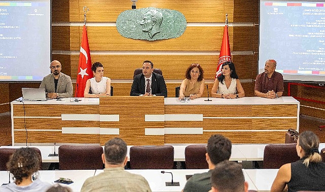 Bornova’da Sürdürülebilirlik İçin Başlatılan Yeşil Yakalı Yürütücü Programı