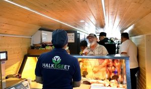 Didim’de Mobil Halk Ege Et ile Uygun Fiyatlı Et ve Şarküteri Hizmeti Sürüyor
