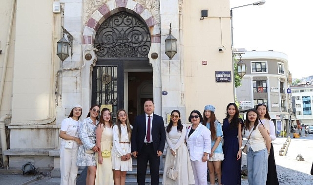 Kazakistanlı Öğrencilerle İzmir’in Tarihi ve Kültürel Zenginlikleri Buluşması