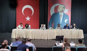 Konak’ta Şeffaflık ve Estetik Odaklı Temmuz Meclis Toplantısı Özeti