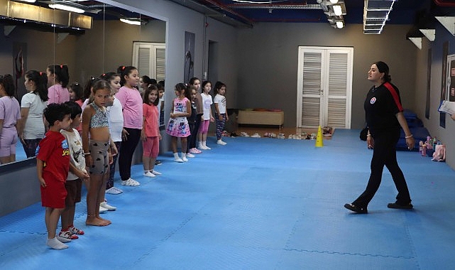 Maltepe’de Ücretsiz Yaz Spor Kursları Başladı: Çocuklar Sahalarda Hareketli Tatili Yaşıyor
