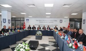 Karaman’da Türk Dünyası Şöleni 8. Kez Coşkuyla Sona Erdi: Kültür, Sanat ve İş Birliği Gecesi